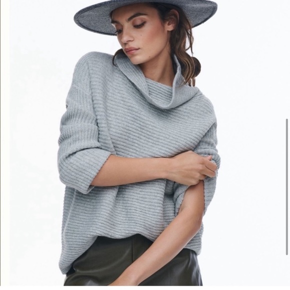 NWT Anthropologie Soft Cowl Neck Sweater. Size XL. Gray color - Picture 2 of 8